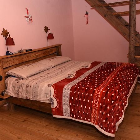קונייה La Ferme Du Grand Paradis חדר תמונה